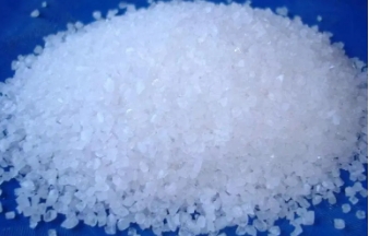 氯化鈉的多重應用：食品、醫(yī)療和工業(yè)